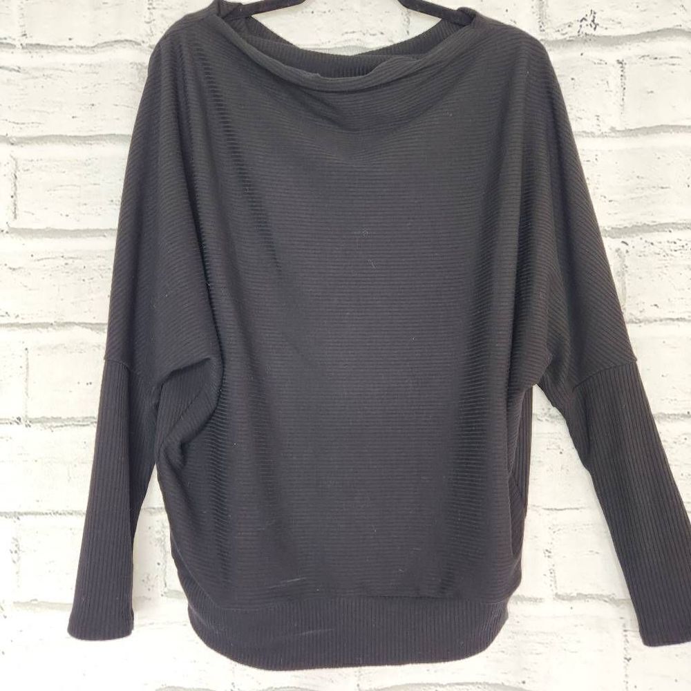 Vici Tyche Knit Boat Neck Dolman Sleeve Pullover Sweater Black Size Medium